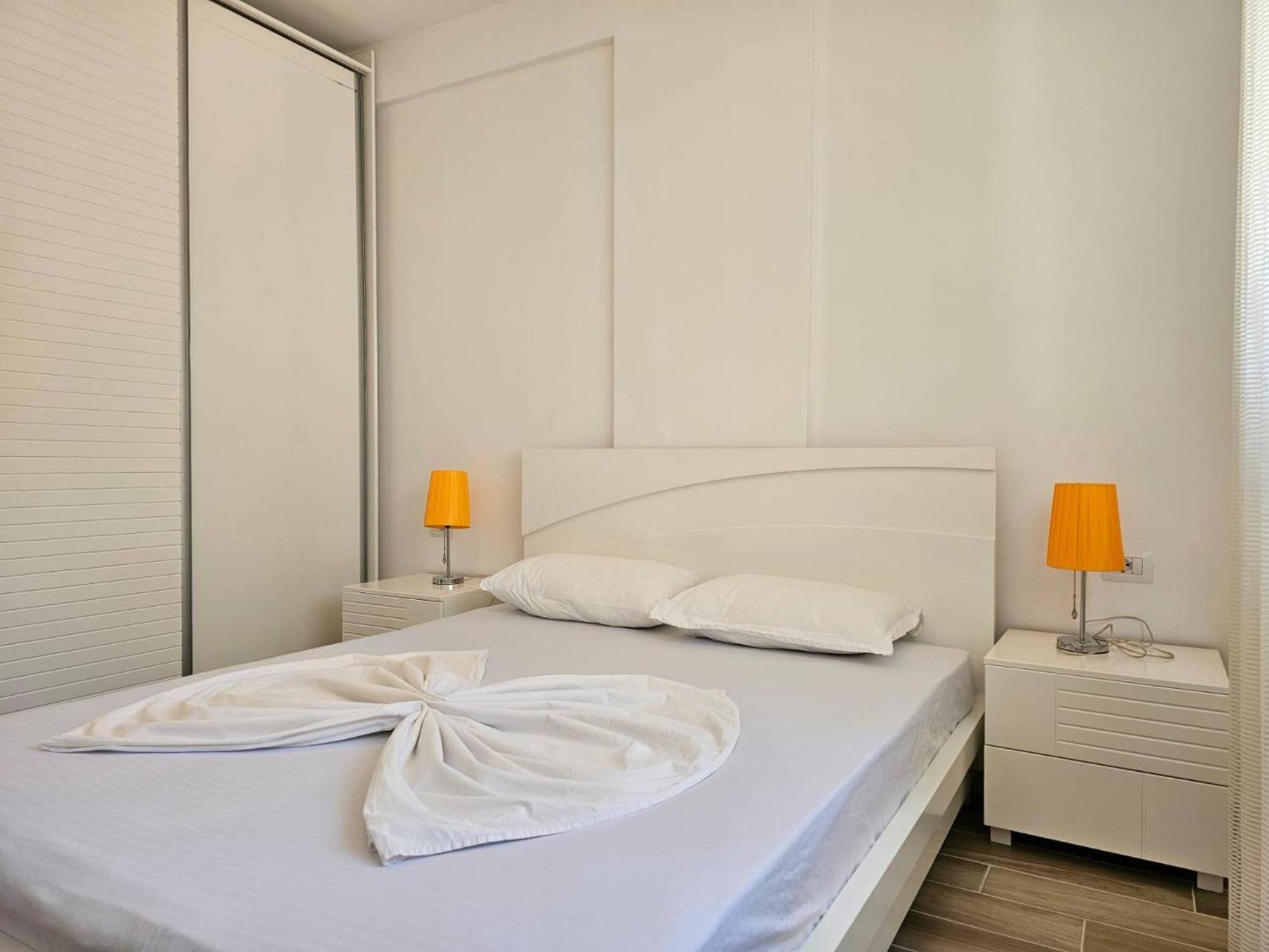Brand New Apartments Sarandë Exterior foto